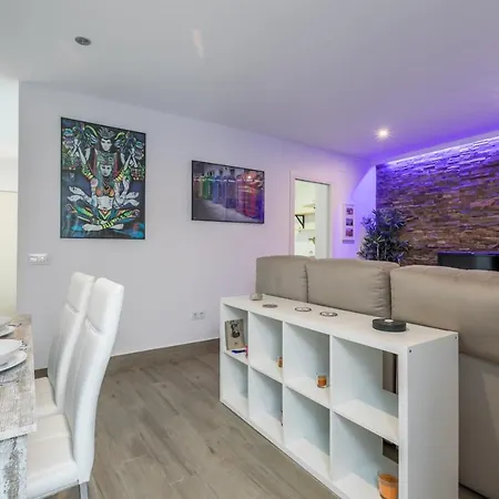 The Purple House Alameda Apartment Seville